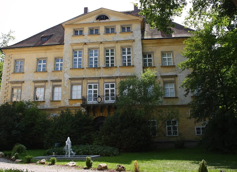 Gutsverwaltung Burtenbach, Germany